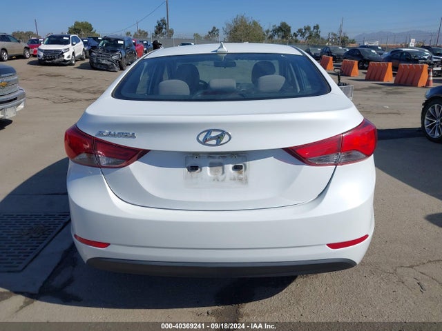 Hyundai ELANTRA SE 2016 5NPDH4AE2GH717816 Image 16