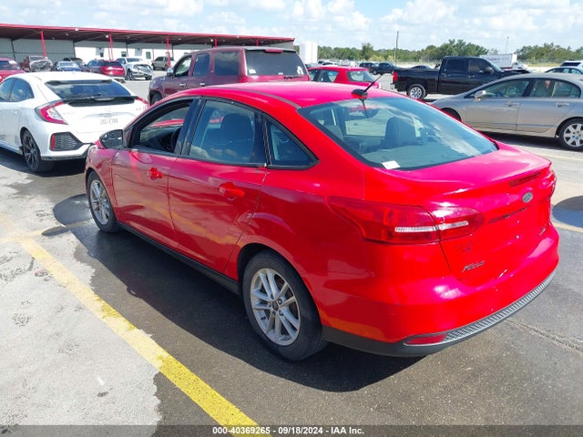 Ford FOCUS SE 2016 1FADP3F26GL365367 Image 3