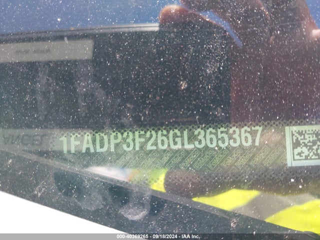 Ford FOCUS SE 2016 1FADP3F26GL365367 Image 9