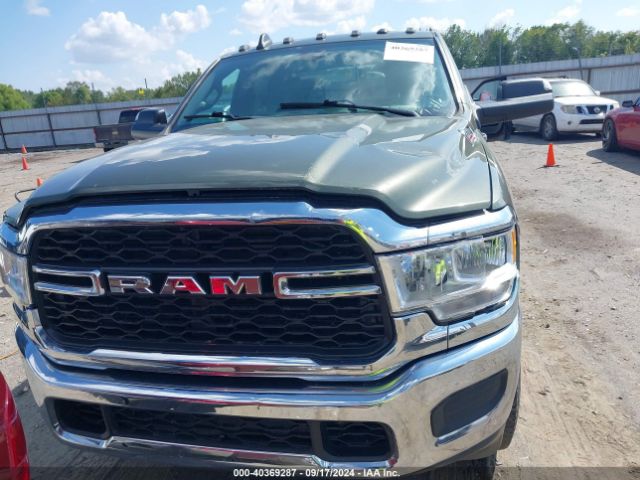 3C6UR5CJ3MG590891 RAM 2500 Tradesman  4x4 6'4 Box