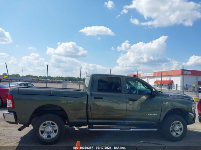3C6UR5CJ3MG590891 RAM 2500 Tradesman  4x4 6'4 Box