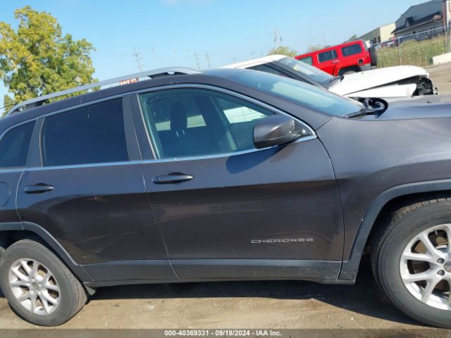 1C4PJMCS5GW101042 Jeep Cherokee Latitude