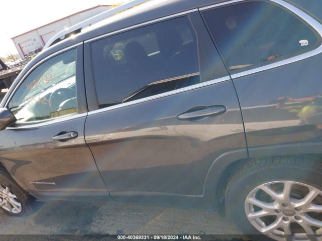 1C4PJMCS5GW101042 Jeep Cherokee Latitude