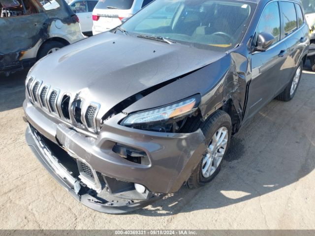 1C4PJMCS5GW101042 Jeep Cherokee Latitude