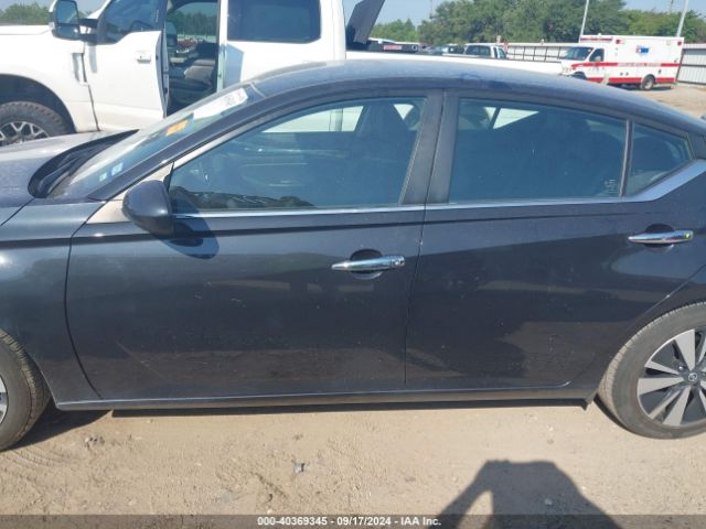 1N4BL4DV6NN338872 Nissan Altima Sv Fwd