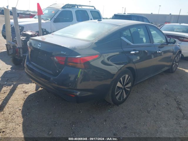 1N4BL4DV6NN338872 Nissan Altima Sv Fwd