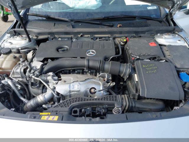 W1K3G4FB4LJ211165 Mercedes-Benz A 220 4matic