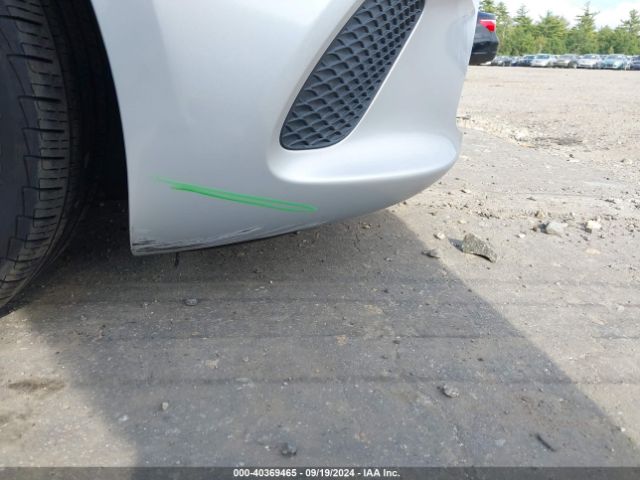W1K3G4FB4LJ211165 Mercedes-Benz A 220 4matic