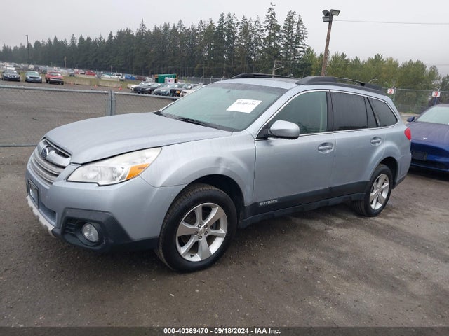 Subaru Outback 2.5i Limited 2014 4S4BRBLC6E3292111 Image 2