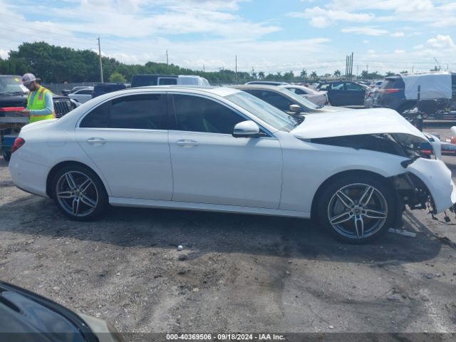 WDDZF4JB4KA568901 Mercedes-Benz E 300