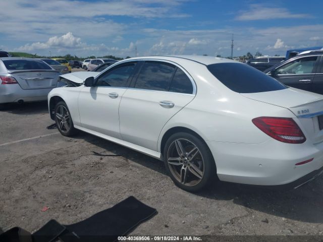 WDDZF4JB4KA568901 Mercedes-Benz E 300