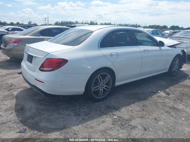 WDDZF4JB4KA568901 Mercedes-Benz E 300