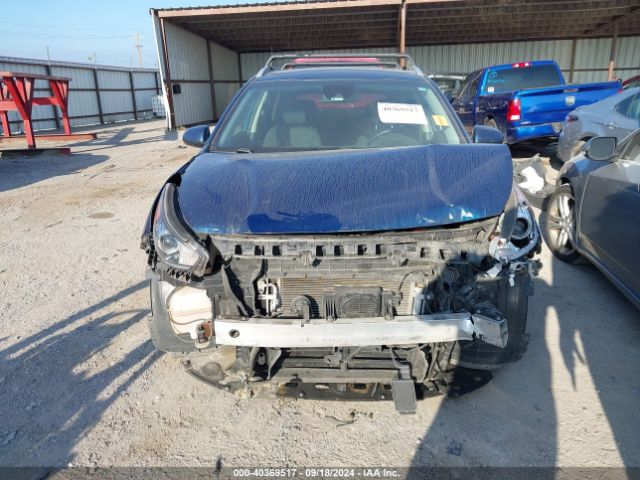 KNDCB3LC1K5255860 KIA NIRO LX