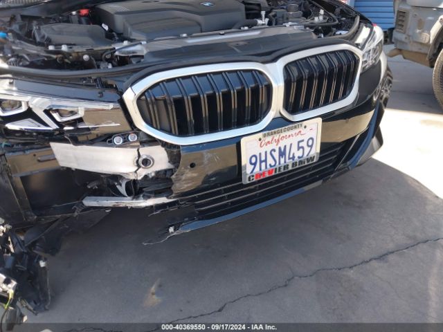 3MW69FF00R8D83206 BMW 3 Series 330i