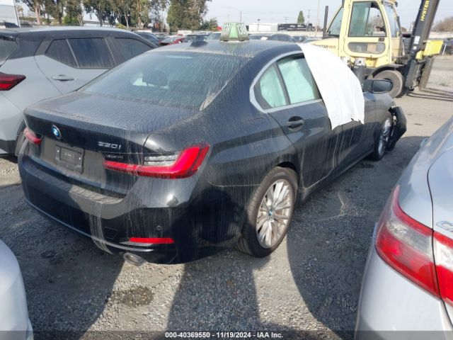 3MW69FF00R8D83206 BMW 3 Series 330i