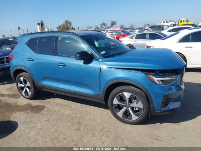 YV4L12UL0R2357588 Volvo Xc40 B5 Plus Dark Theme