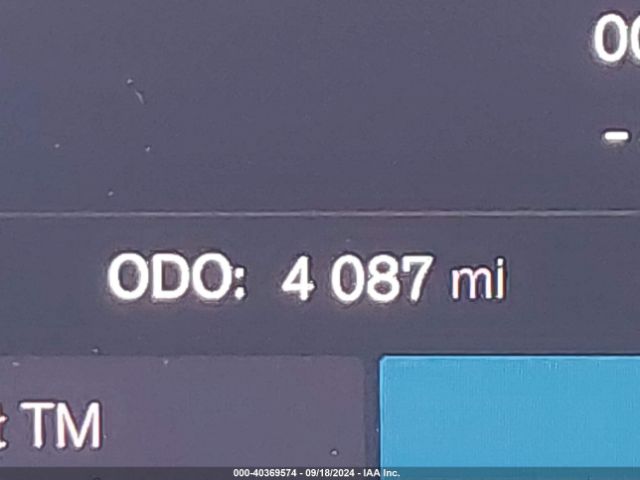YV4L12UL0R2357588 Volvo Xc40 B5 Plus Dark Theme