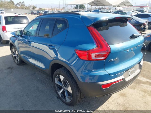 YV4L12UL0R2357588 Volvo Xc40 B5 Plus Dark Theme
