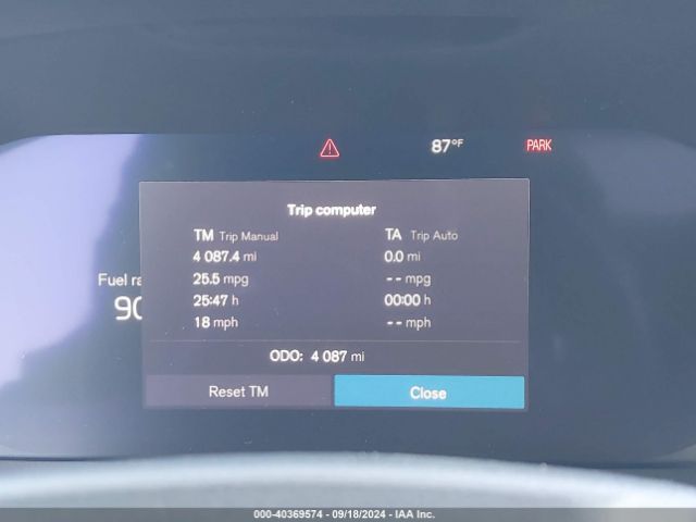 YV4L12UL0R2357588 Volvo Xc40 B5 Plus Dark Theme