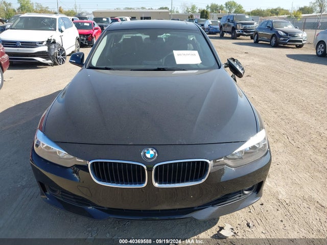 BMW 328i Xdrive 2015 WBA3B3C56FF547664 Image 12