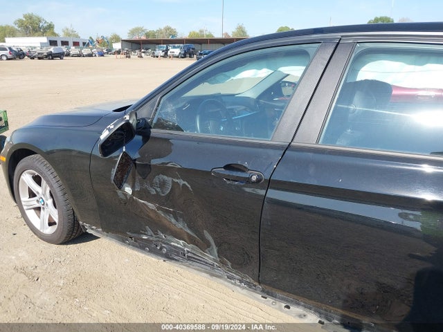 BMW 328i Xdrive 2015 WBA3B3C56FF547664 Image 18