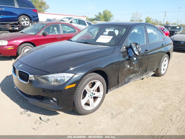 BMW 328i Xdrive 2015 WBA3B3C56FF547664 Image 2