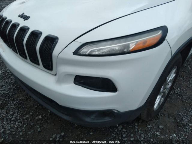 1C4PJMCS8FW750039 Jeep Cherokee Latitude Altitude