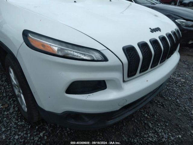 1C4PJMCS8FW750039 Jeep Cherokee Latitude Altitude