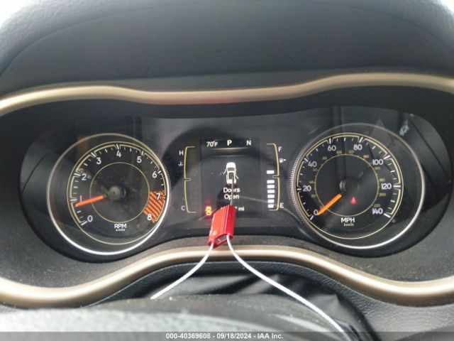 1C4PJMCS8FW750039 Jeep Cherokee Latitude Altitude