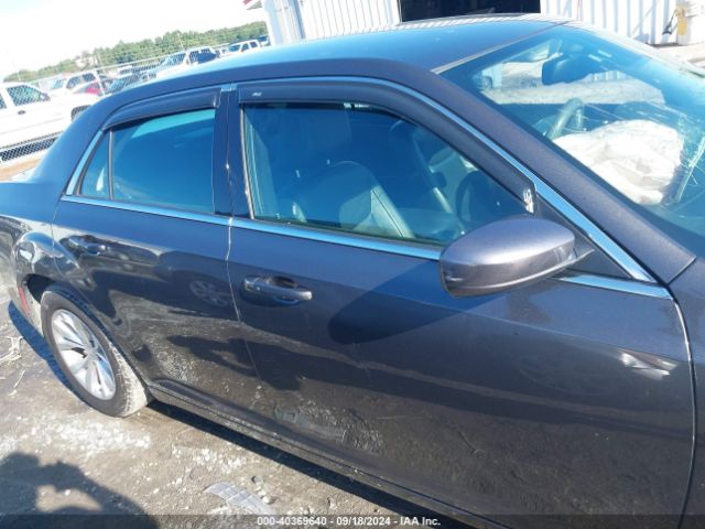 2C3CCAAG0FH763120 Chrysler 300 Limited