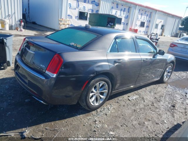 2C3CCAAG0FH763120 Chrysler 300 Limited