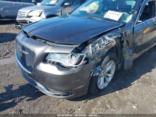 2C3CCAAG0FH763120 Chrysler 300 Limited