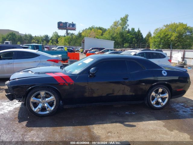 2C3CDZBG7FH865640 Dodge Challenger Sxt Plus