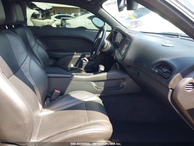 2C3CDZBG7FH865640 Dodge Challenger Sxt Plus