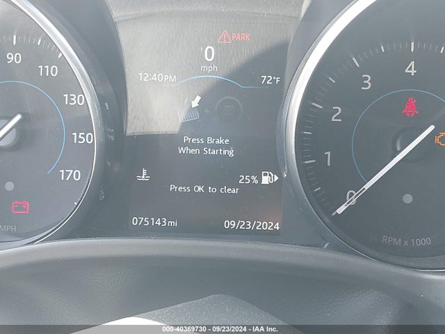 2017 JAGUAR F-PACE SADCM2BVXHA493654 Photo 6