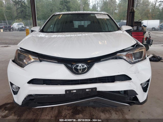 Toyota Rav4 Xle 2018 2T3WFREV1JW484226 Image 6