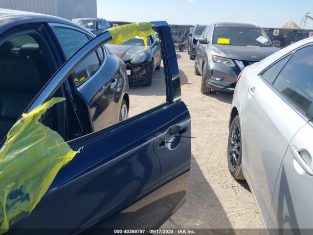 JN1BY1AP9FM542561 Infiniti Q70 3.7