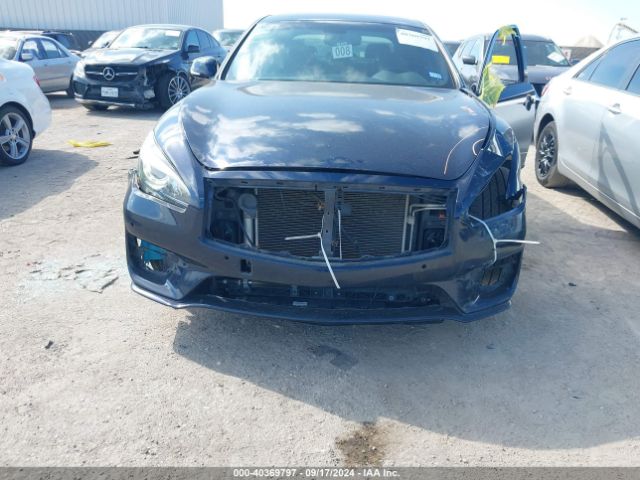 JN1BY1AP9FM542561 Infiniti Q70 3.7