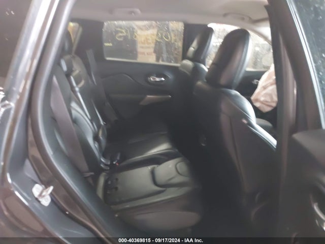 1C4PJMCS1HW575765 Jeep Cherokee Latitude 4x4