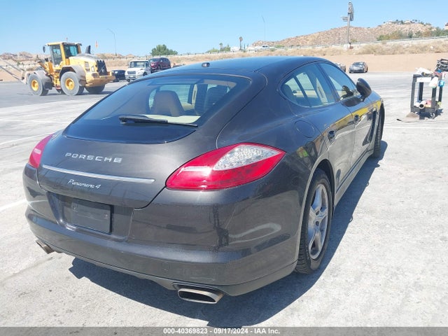 2011 PORSCHE PANAMERA WP0AA2A70BL011297 Photo 3