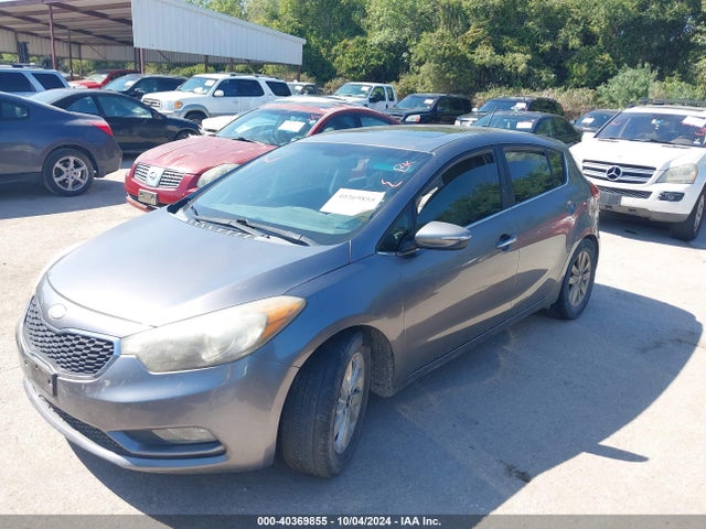 KIA Forte 5-door Ex 2014 KNAFX5A81E5163190 Image 2