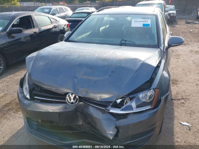 3VW017AU5HM530476 Volkswagen Golf Sportwagen Tsi S