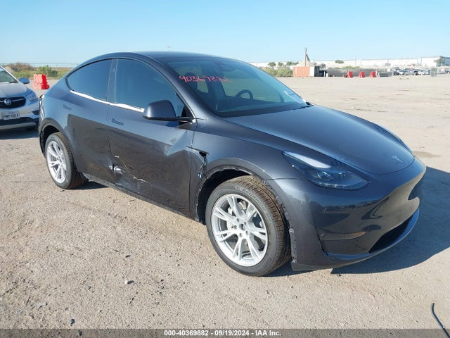 2024 TESLA MODEL Y 7SAYGDEE9RA226143 Photo 0