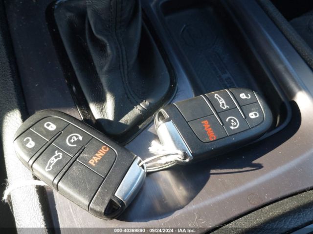 2C3CDXHG4GH277109 Dodge Charger Sxt