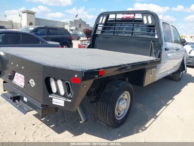 3C6UR5HL4MG658187 RAM 2500 Tradesman  4x4 8' Box