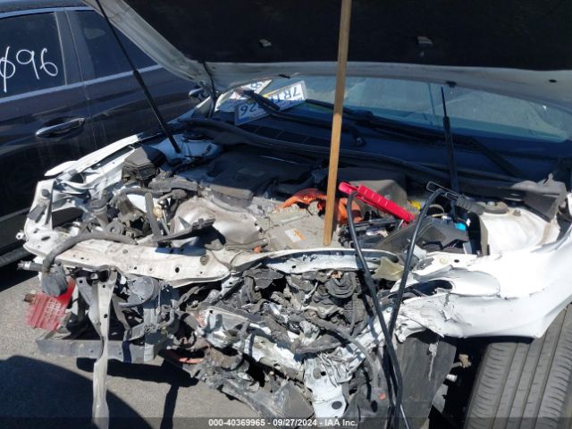 4T1BD1FK1GU181927 Toyota Camry Hybrid Le