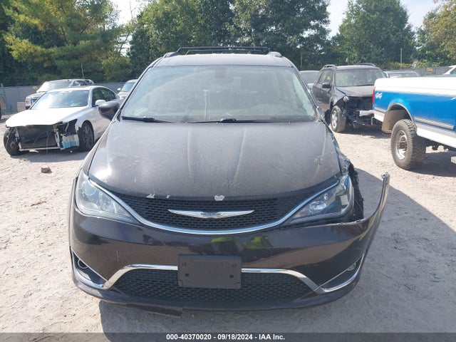 Chrysler Pacifica Touring Plus 2017 2C4RC1BG3HR811646 Image 12