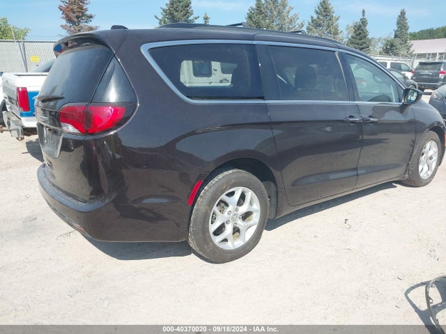 2C4RC1BG3HR811646 Chrysler Pacifica Touring Plus