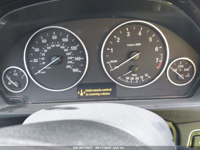 BMW 328i Xdrive 2015 WBA3B3C54FF548473 Image 14