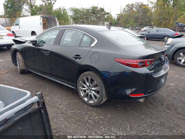 JM1BPADL3M1308374 Mazda Mazda3 Premium